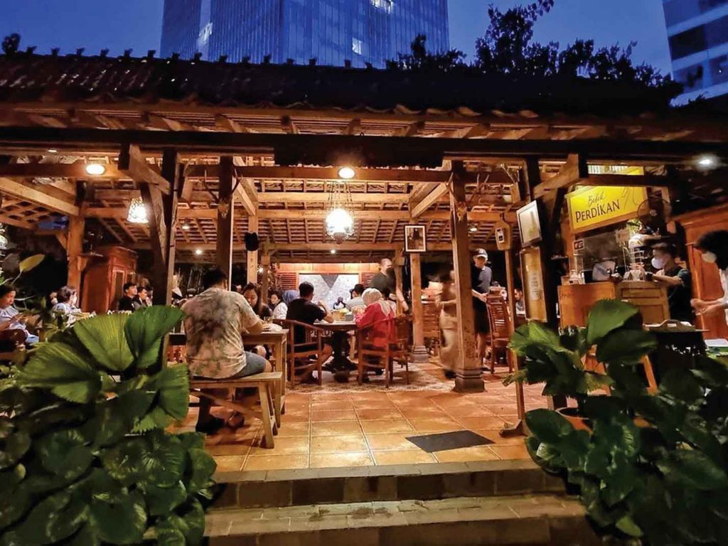 Peluang bisnis restoran ala kampung